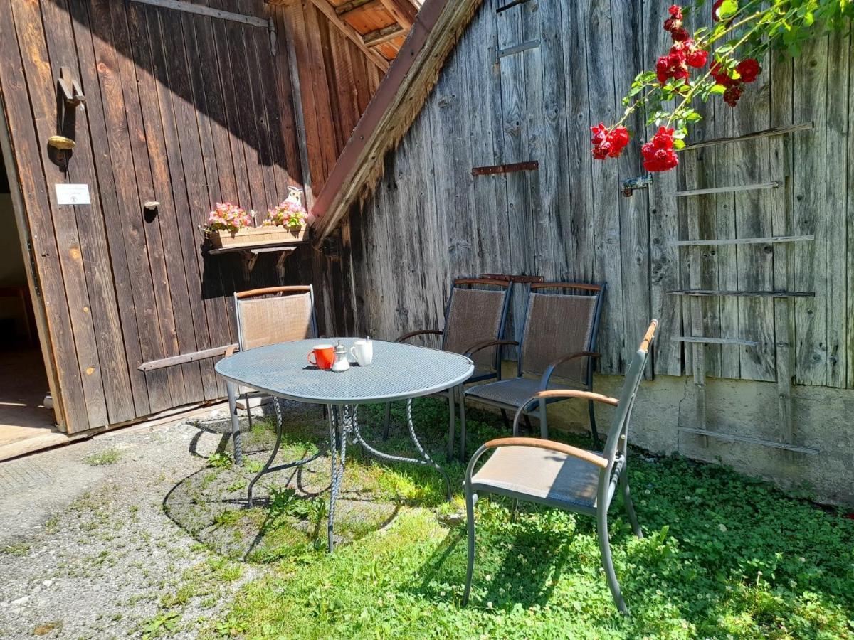 Ferienwohnung Im Seidlerhof Mit Balkon Und Garten Röhrnbach Exterior foto